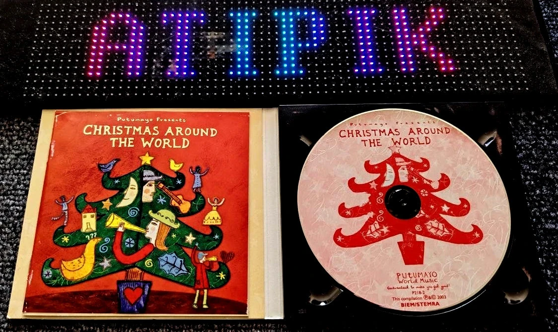 🎄Christmas Around The World - Putumayo CD 2003 World Music Rare 🎄 – photo 3